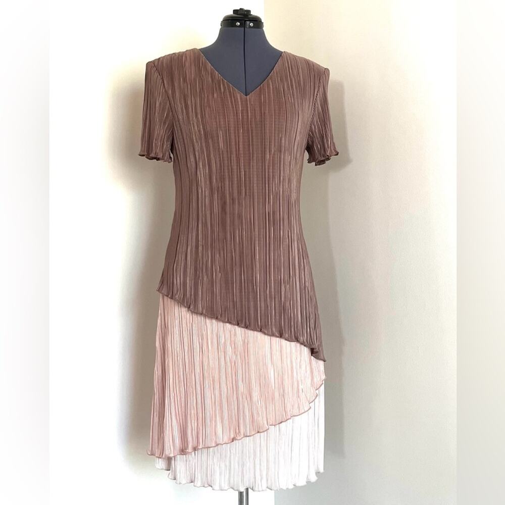 Vintage Brown and Pink Asymmetrical Tiered Sheath Dress V-Neck Accordion Pleats